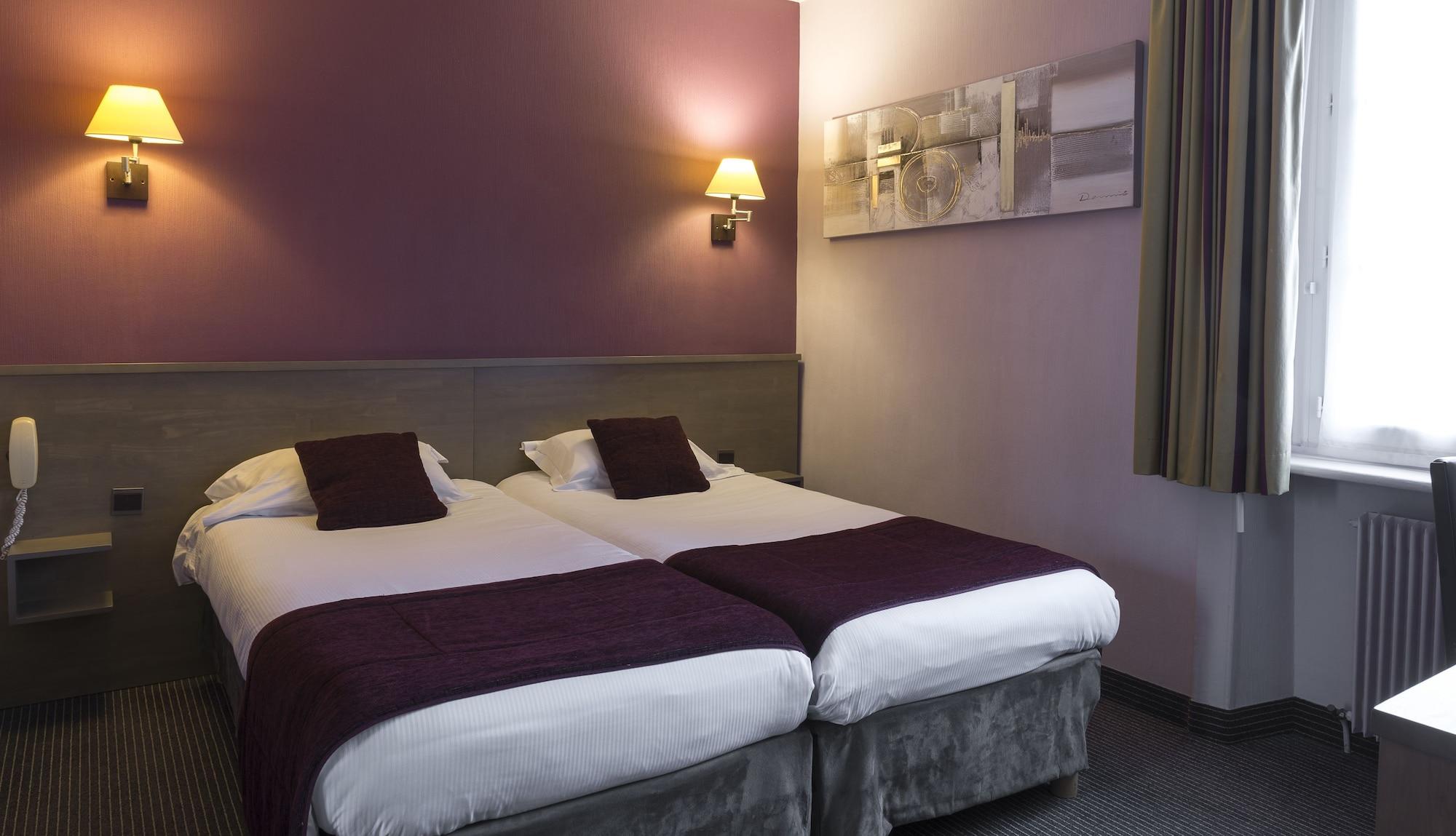 Hotel Brit Le Surcouf 3*