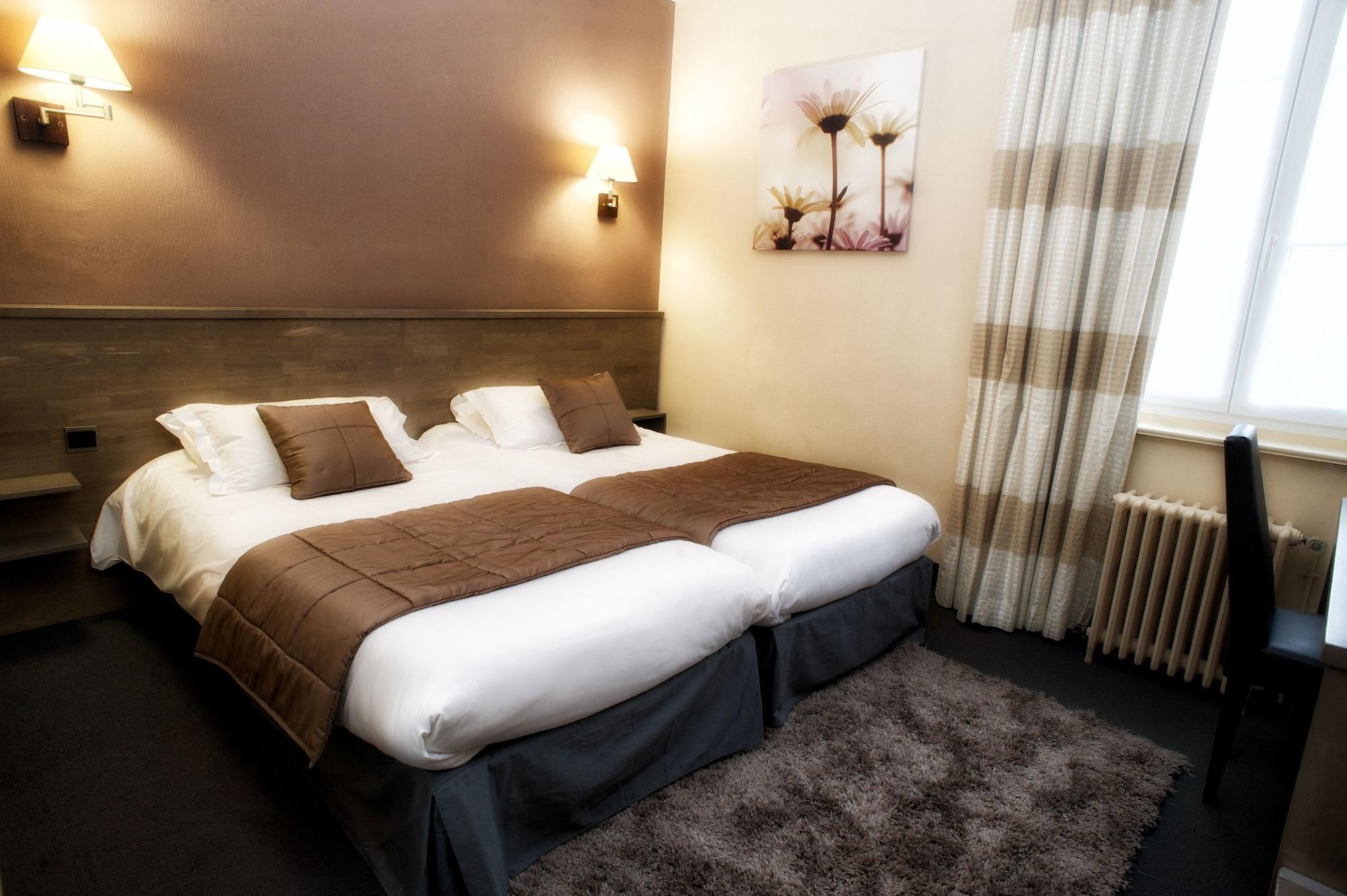 Brit Le Surcouf Hotel 3*