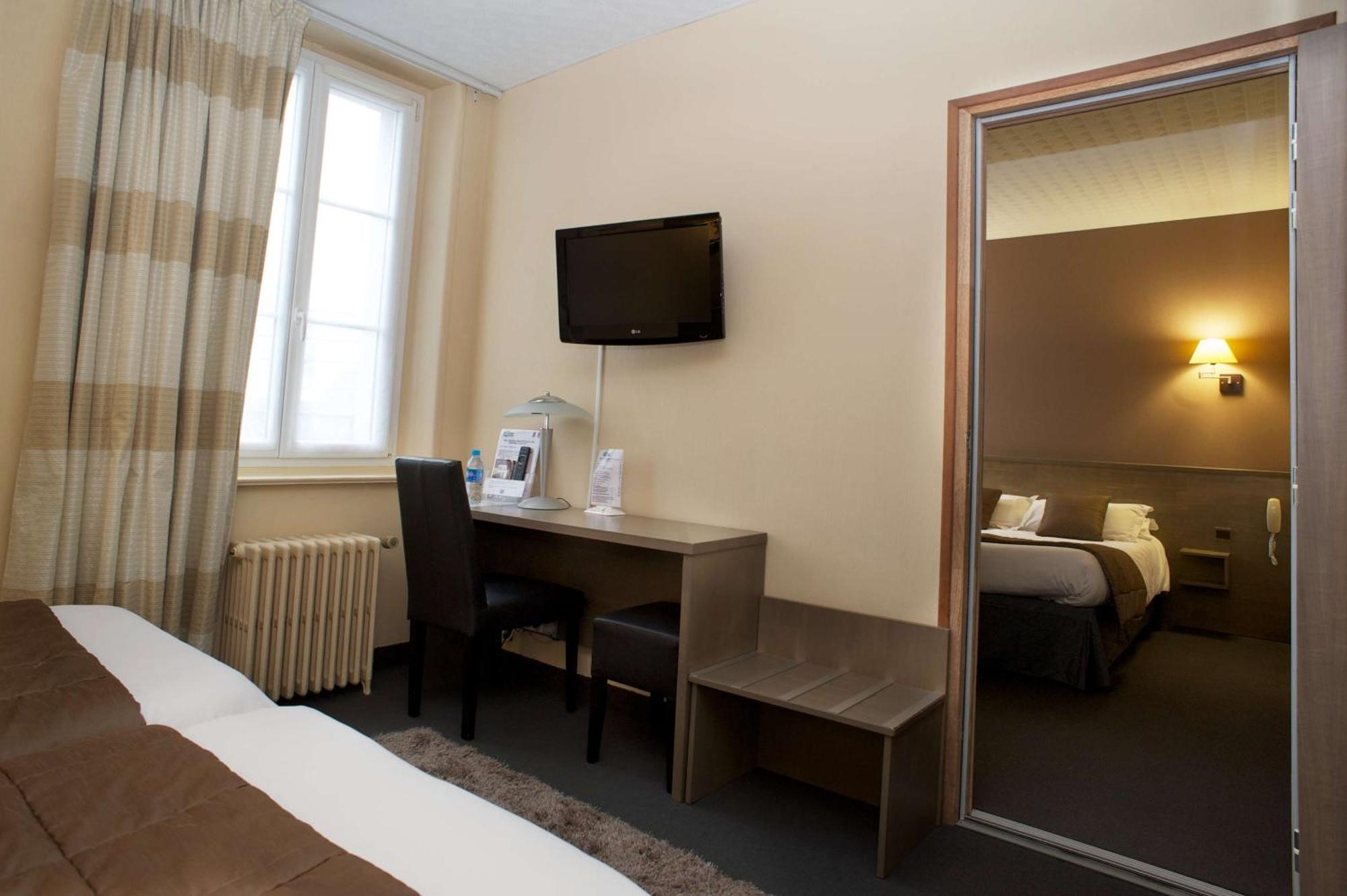 Brit Le Surcouf Hotel