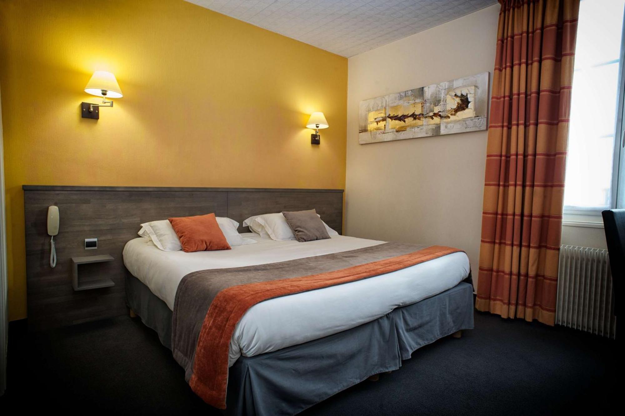 Hotel Brit Le Surcouf 3*