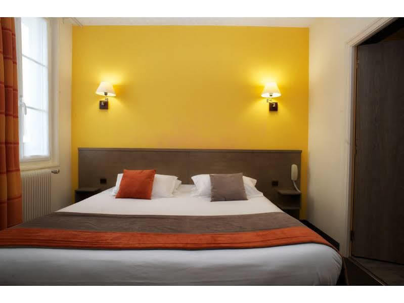 Brit Le Surcouf Hotel 3*